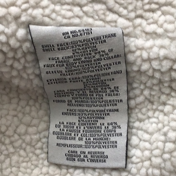 Levi's Women's Sherpa Faux Leather Trucker Jacket🎀 - Picture 7 of 9